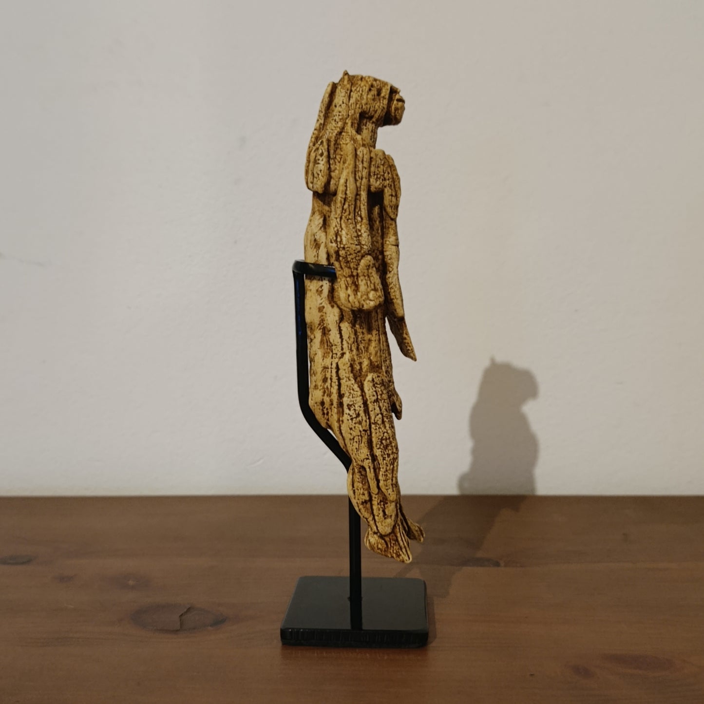 Museum-Quality Lion Man Replica

High-quality resin replica of the Lion Man of Hohlenstein-Stadel, faithfully reproducing the proportions, textures, and presence of one of the most iconic sculptures of the Upper Paleolithic.