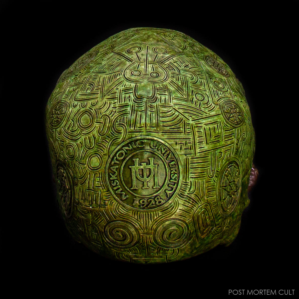 The H. P. Lovecraft Skull with its numbered certificate of authenticity by Post Mortem Cult.