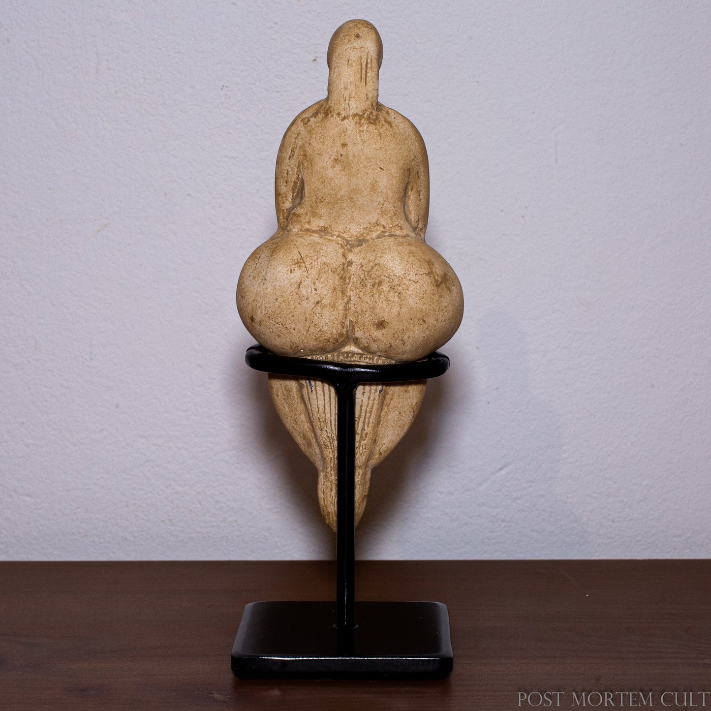 Museum-style presentation of the prehistoric Venus fertility figurine, ideal for archaeological collections, historical study and cabinet of curiosities display.