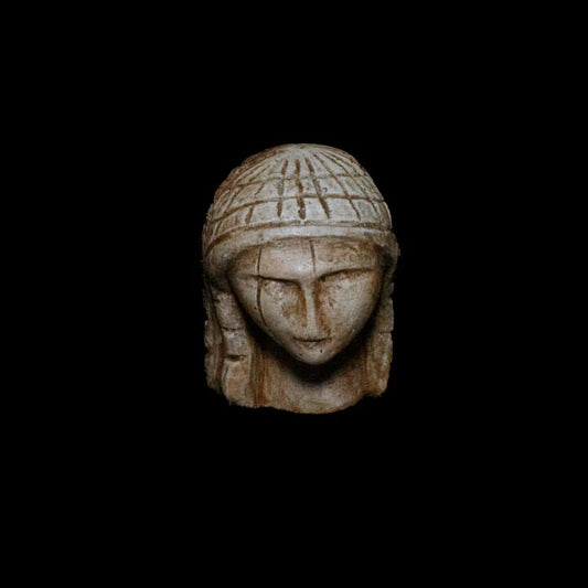 Front view of the 1:1 Venus of Brassempouy replica, also known as the Dame de Brassempouy or Lady with the Hood.